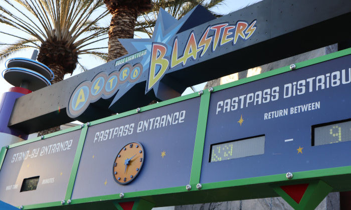 5 Tips for a High Score on Buzz Lightyear Astro Blasters